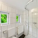 Holiday home Schoenes Mit Terrasse