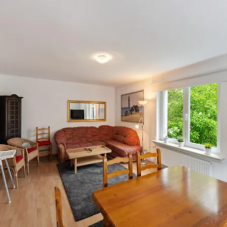 Schoenes Mit Terrasse Prázdninový dům