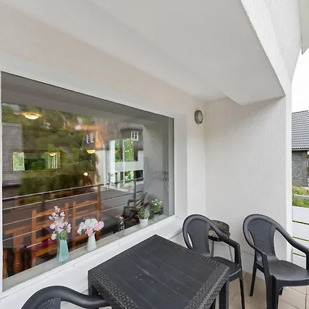 Schoenes Mit Terrasse Holiday home